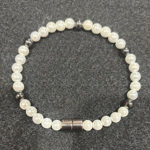 Classic Pearl and Black Beaded Bracelet with Strong Magnetic Clasp #19